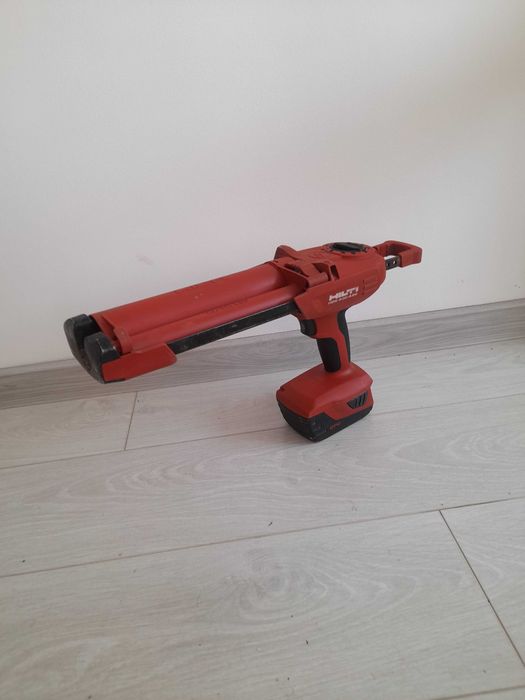 Hilti HDE 500-A22 пистолет за силикон/двукомпонентно лепило