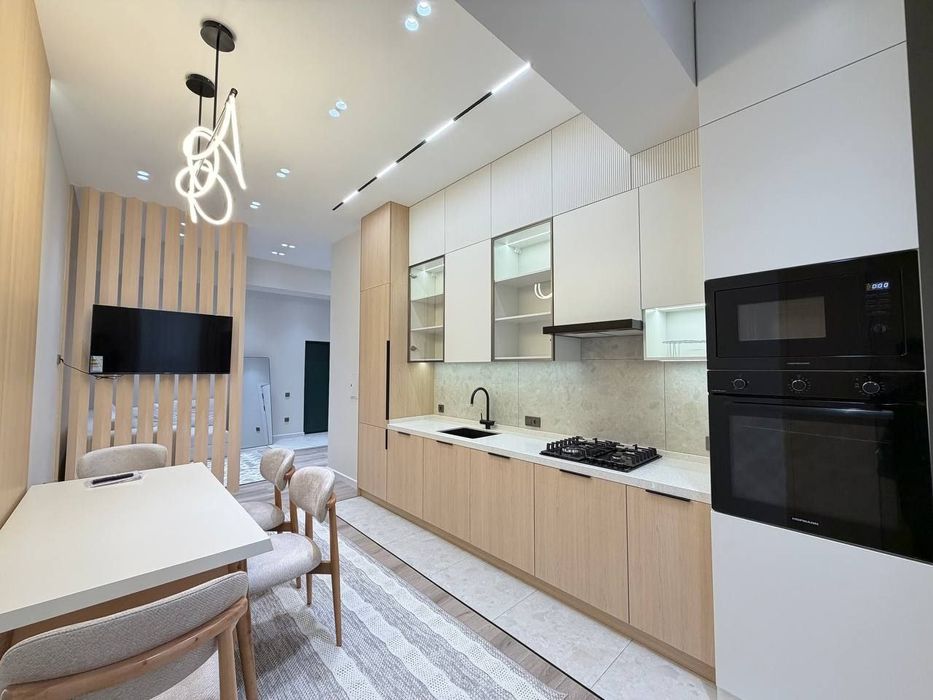 Продаётся 2ком/8/12 Darkhan Avenue 50м2 ор-р: ул.Асака, Тельмана