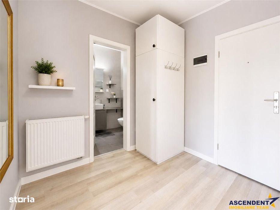 Studio modern, decomandat, etaj 2, mobilat, echipat, terasa, parcare,
