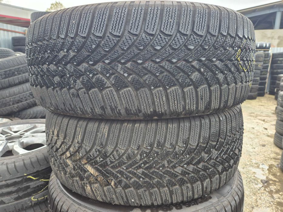 2 Anvelope de IARNA - 235/55/19 - BRIDGESTONE - CA UNELE NOI DOT 2024