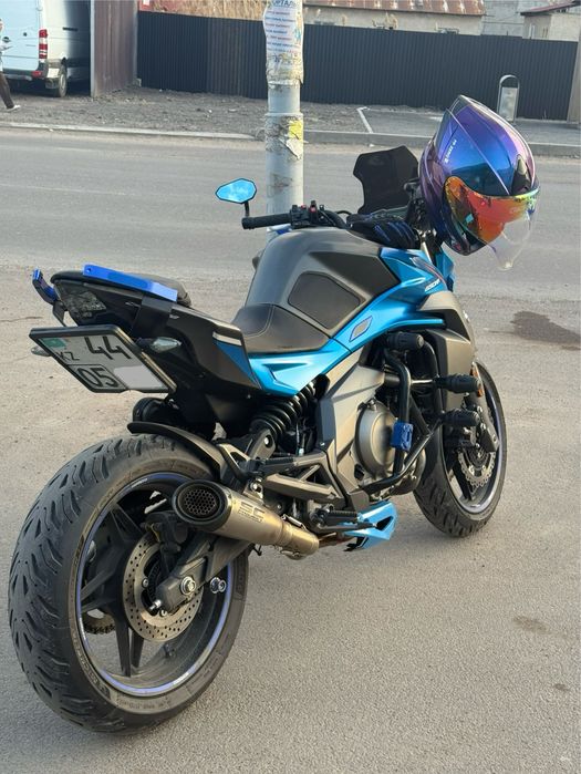 Мотоцикл CF moto 650NK