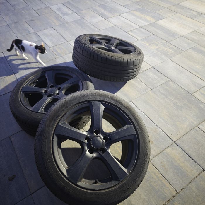 Jante VW Passat -R17 cu prindere  5x112 anvelope vara foarte bune 215/50/R17