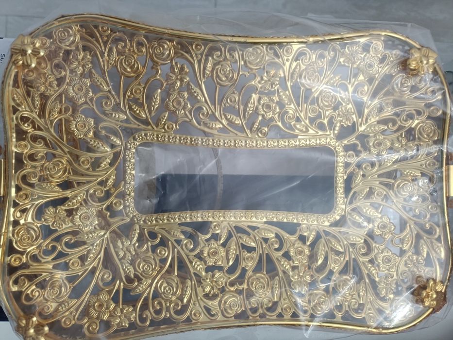 Посуда и сервизы