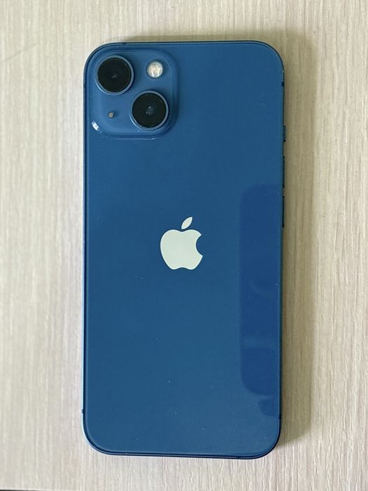Продается Iphone 13