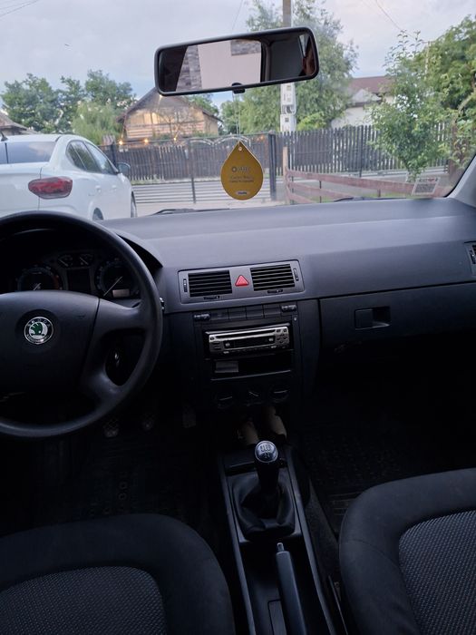 Skoda  1  ,an  2006 stare de functionare buna  .