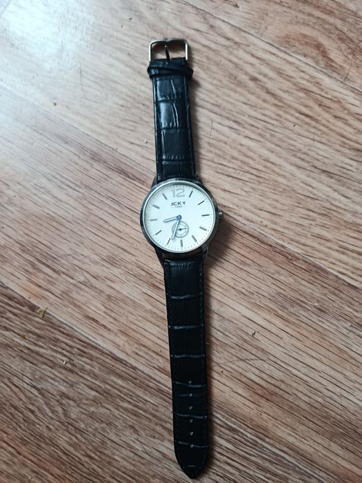 Продам часы мужские