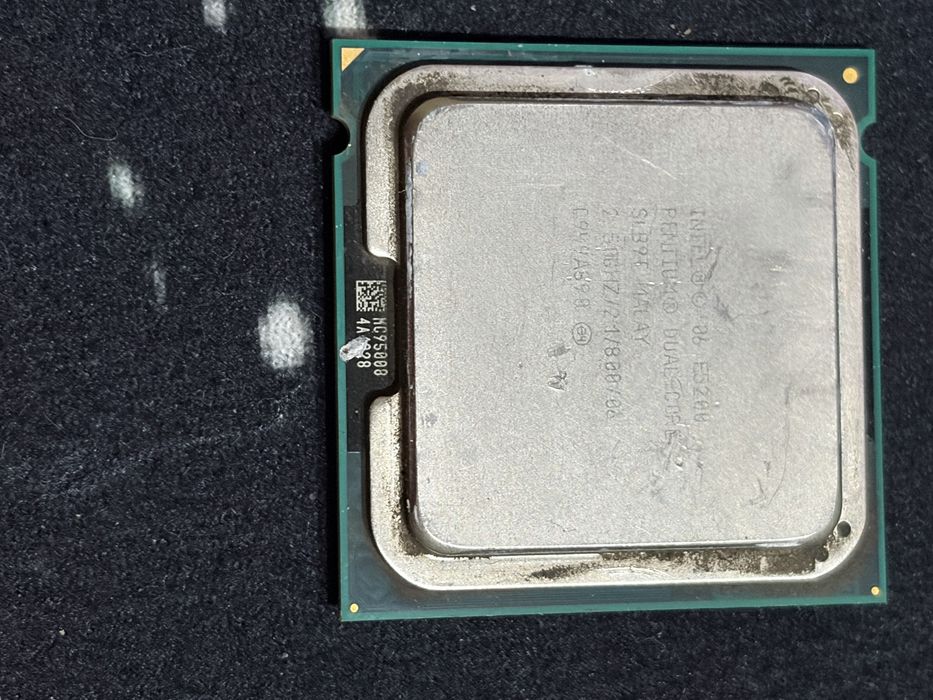 Два процесса и две плашки озу