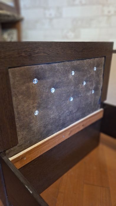 Кровать,в отличном состоянии!