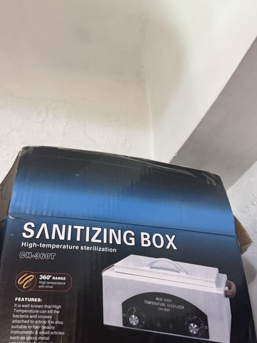 Продам набор для маникюра