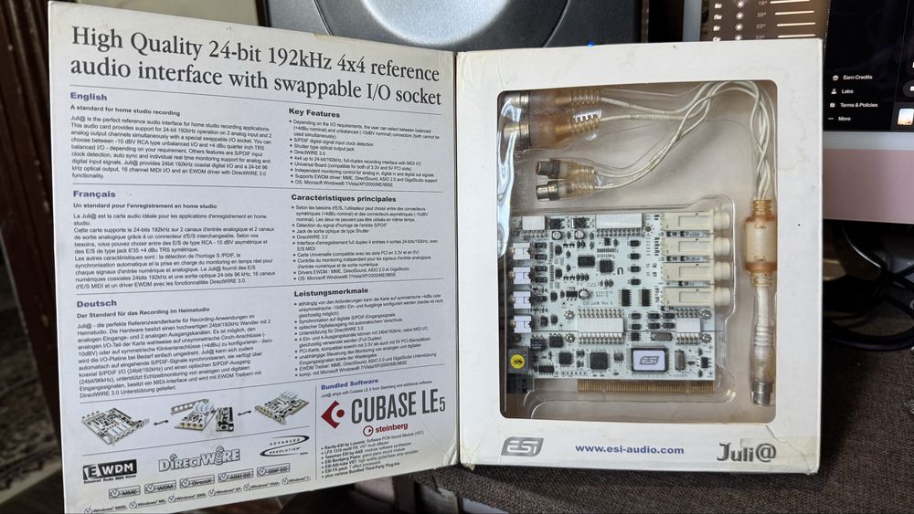 Звуковая карта ESI Julia Professional PCI Audio Interface.