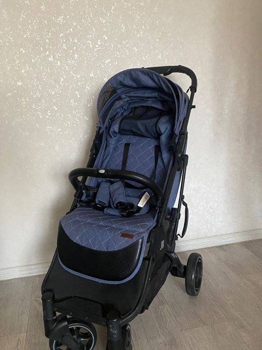 Коляска Babalo future