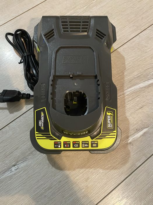 Ryobi, incarcator rapid