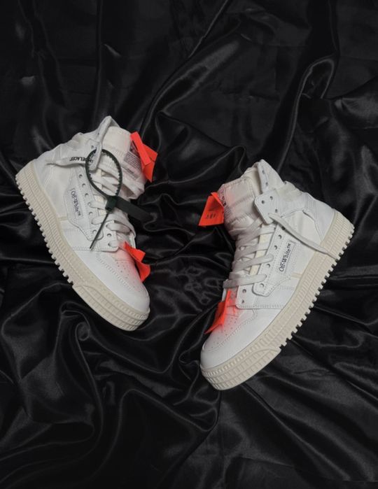 Off White Court 3.0