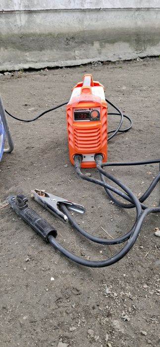 Aparat de sudură Ruris