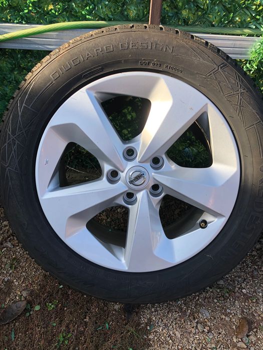 4бр. алуминиеви джанти с гуми от Nissan Qashqai 17 цола.