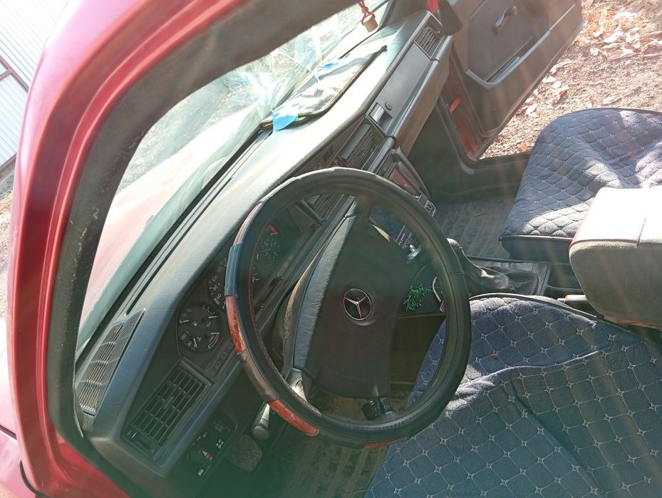 Мерседес бенз 190