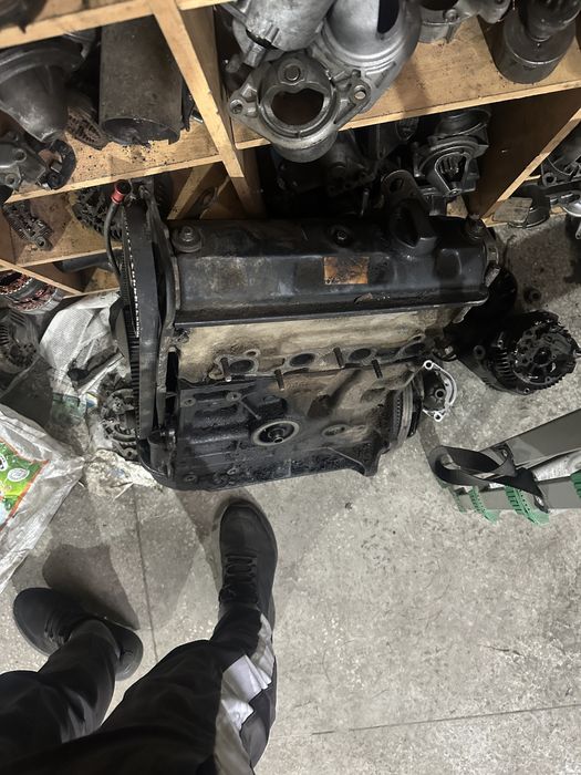 Продам мотор без нависного пасат 1.6
