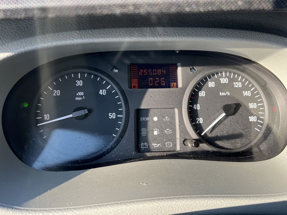 Movano 2.5 lada 6 locuri