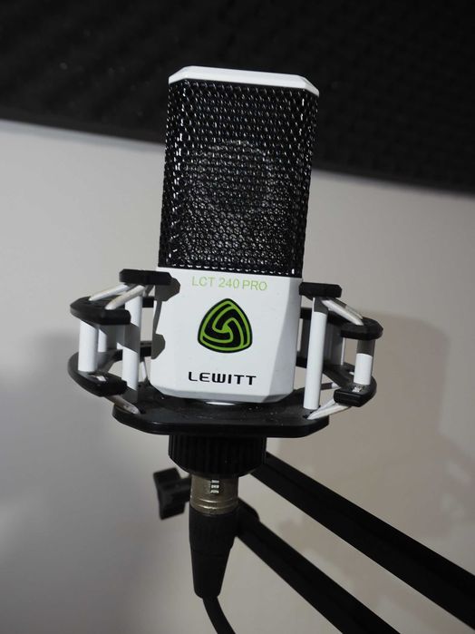 Vand microfon de studio Lewitt 240 Pro