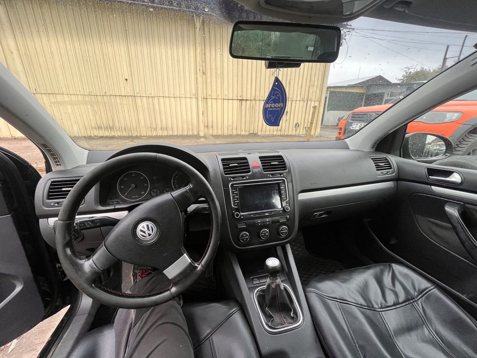 VOLKSWAGEN Golf 0 — imagine 3