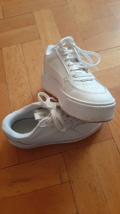 Adidasi Puma, ca noi