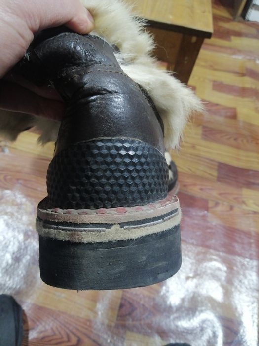 Продам УНТЫ из волчьей шерсти.