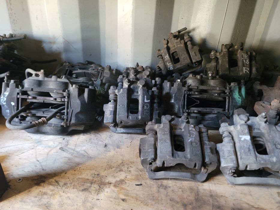 Суппорта Паджеро 3