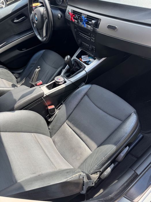 BMW e90 2.0i 150cp