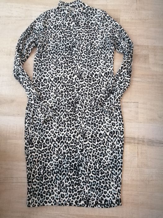 Роклички размер С-М