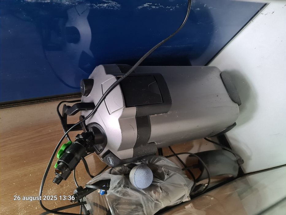 Acvariu 100 L cu filtru