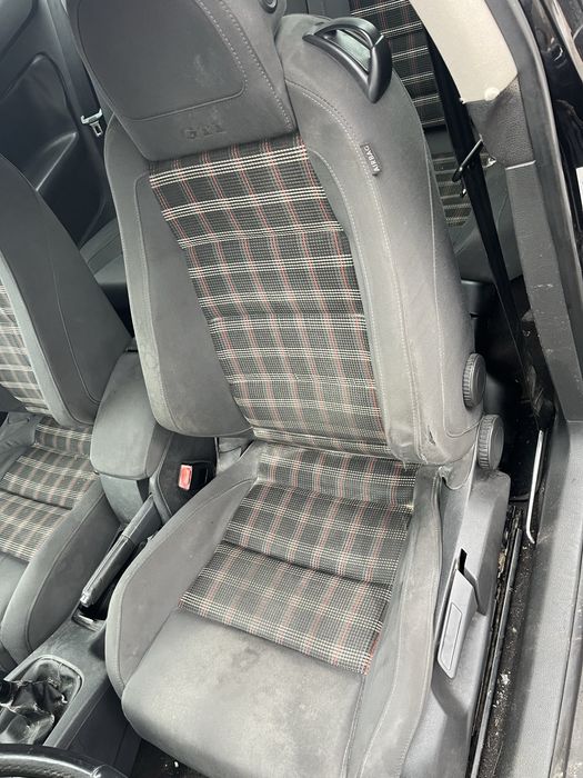 Голф 5 на части 2.0д 140к.с мотор бкд в талона писан без номер