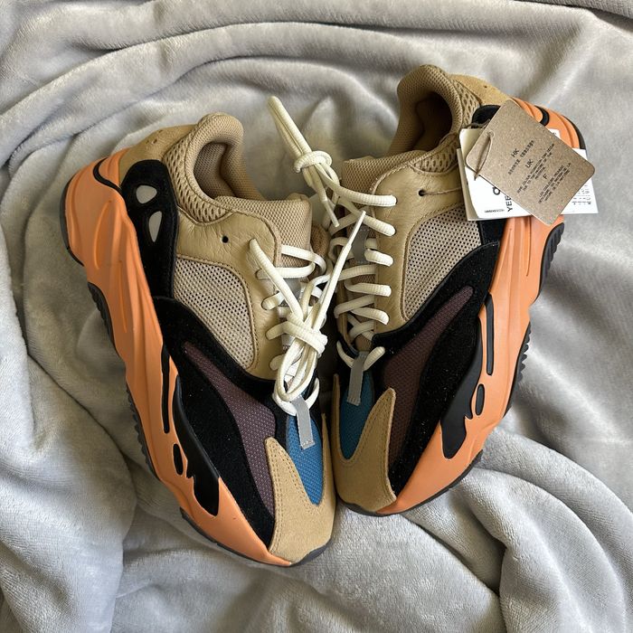Pantofi Sport Adidas Yeezy 700 Enflame Amber Orange- 100% original
