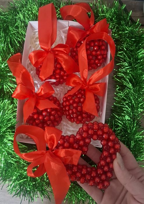 Елочные игрушки из бусин