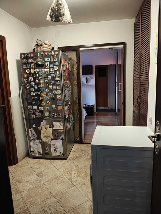 Vând apartament 3 camere