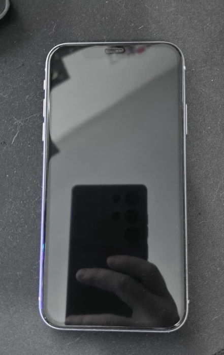iPhone 11 64GB Mov