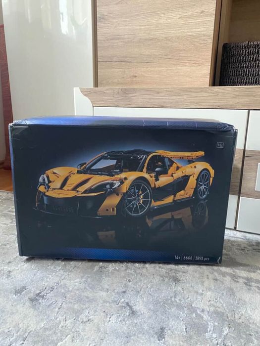 LEGO® Technic - McLaren P1™ 42172, 3893 piese