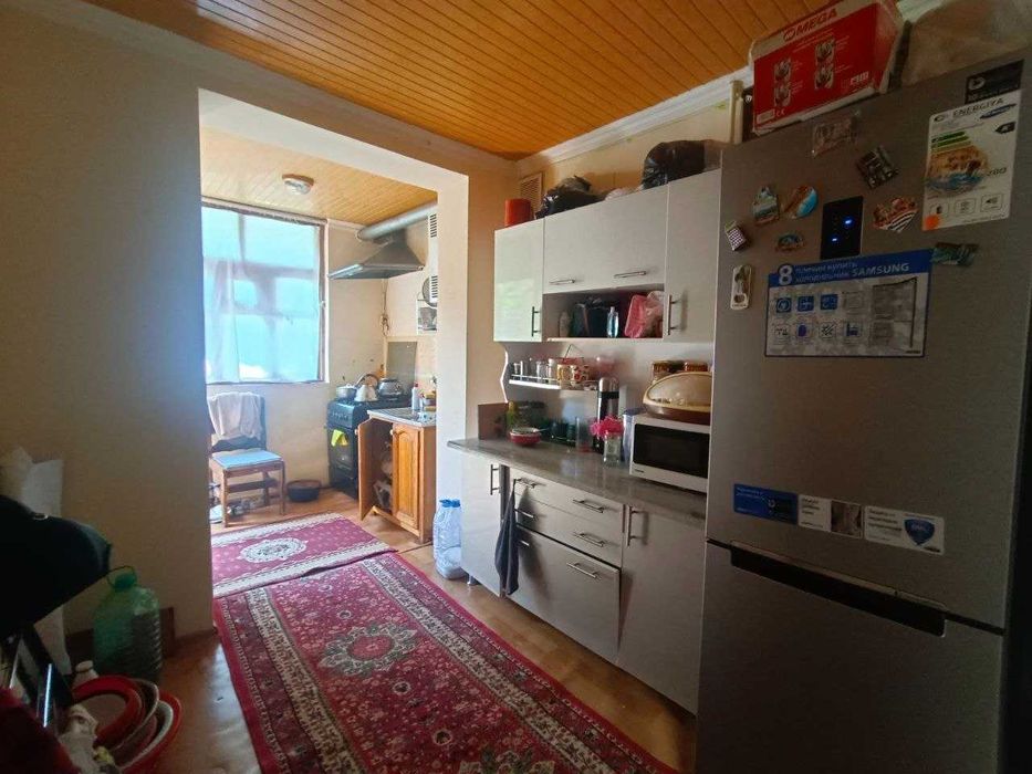 4х комнатная квартира на 1 этаже в середине, Супер