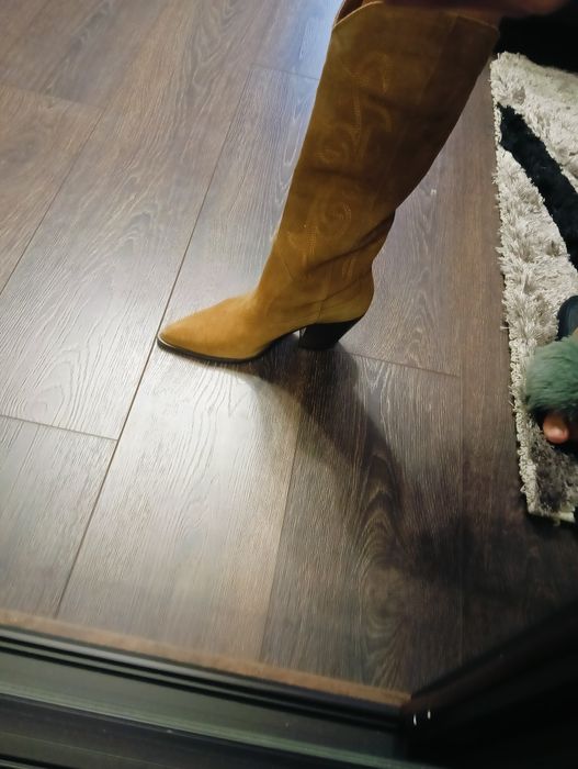 Продам совершено новую обувь!