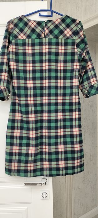 Красивая платья с карманами