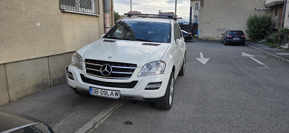 MERCEDES-BENZ ML-Class 2012 — imagine 2