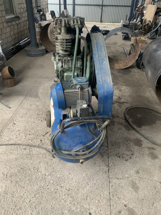 Продам компрессор 380 вольт