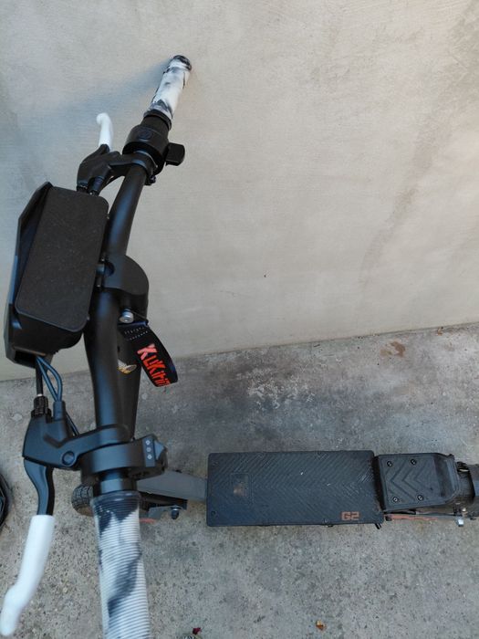 VAND URGENT trotineta electrica kukirin g2(2025) in stare impecabila.