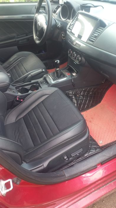 Митсубиси лансер 2010 года