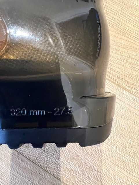 Горнолыжные ботинки