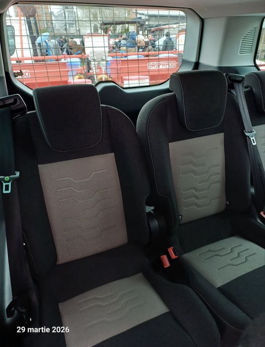 Ford Turneo Custom 2013