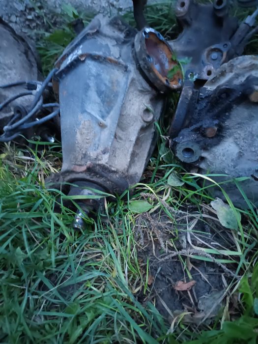 Ходова част за Мерцедес 124