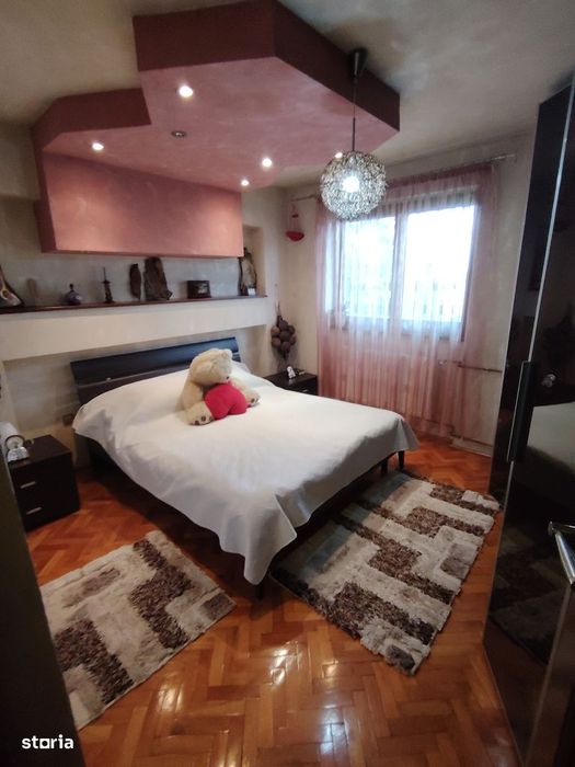 Apartament mare, circular și foarte amenajat în Gradiste