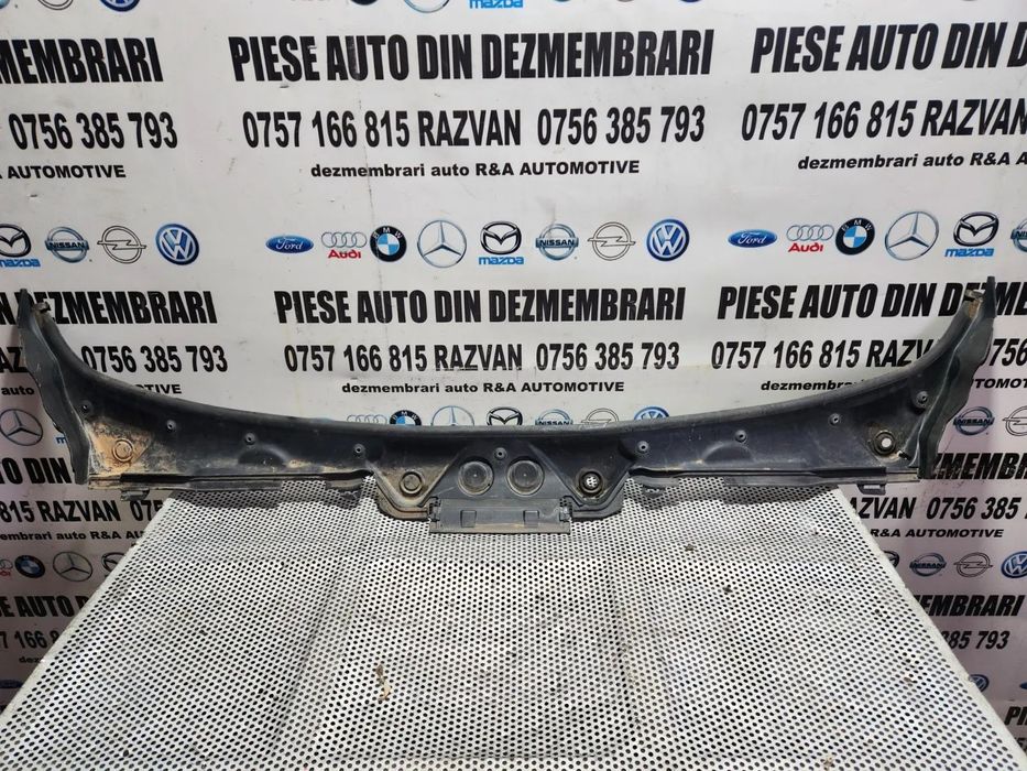 Grila Stergatoare Bmw Seria 4 F32 F33 F36 Motor N47D20D Dezmembrez Bmw Seria 4 F32 F33 F36 Coupe 2.