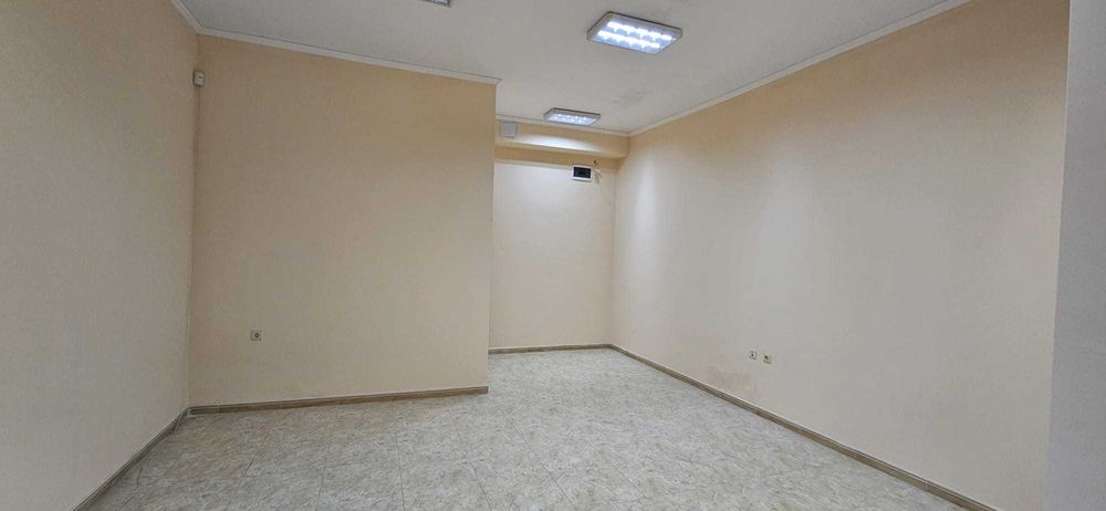 Продава се Офис в София, Дружба 2 - 37 кв.м за 1176 €/кв.м - Снимка #3