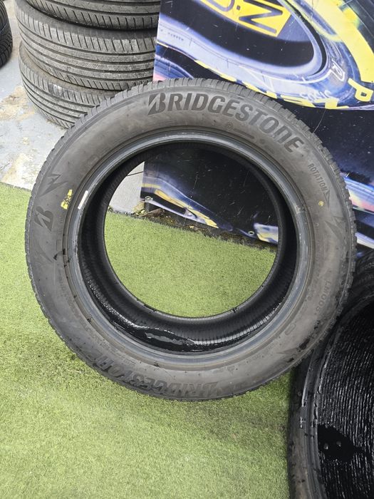 Set 235.55.19  255.50.19 bridgestone 2023